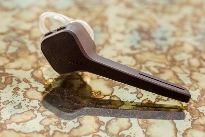 Plantronics Voyager 3200 với chức năng ra lệnh bằng giọng nói