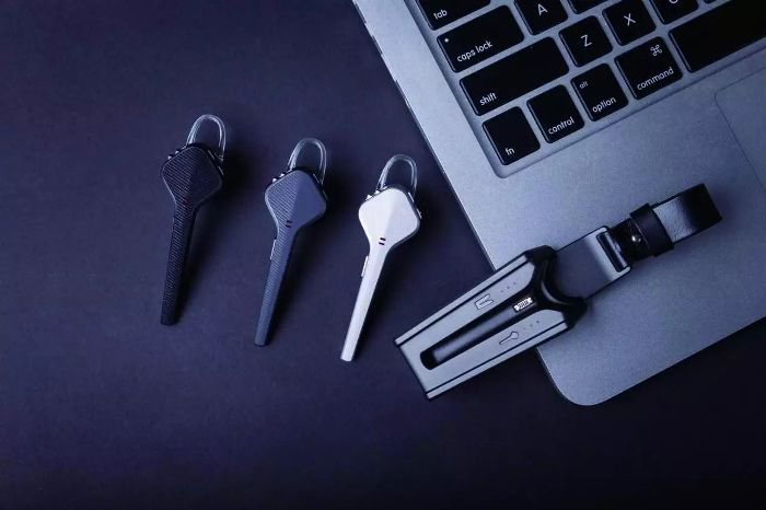 Bluetooth Plantronics Voyager 3240 kết nối mọi thiết bị hiện nay có tích hợp bluetotoh Bluetooth Plantronics Voyager 3240 kết nối mọi thiết bị hiện nay có tích hợp bluetotoh