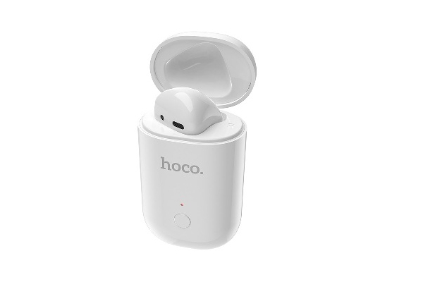 Dock sạc nhỏ gọn với dung lượng pin lớn của tai nghe bluetooth