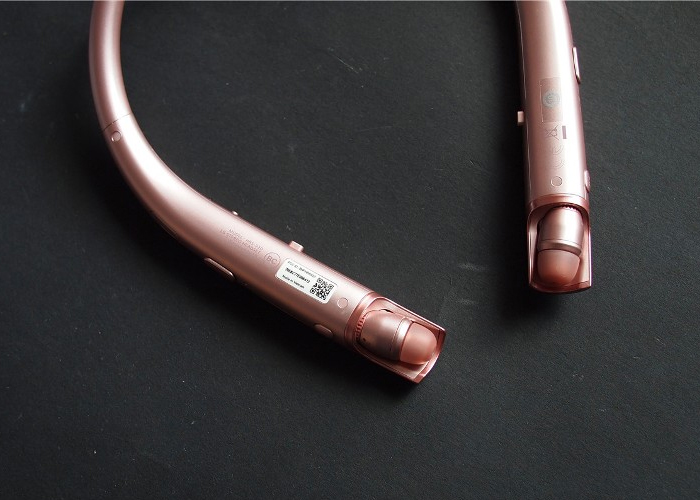 chất lượng âm thanh là điểm nhấn cho tai nghe bluetooth LG cao cấp 920