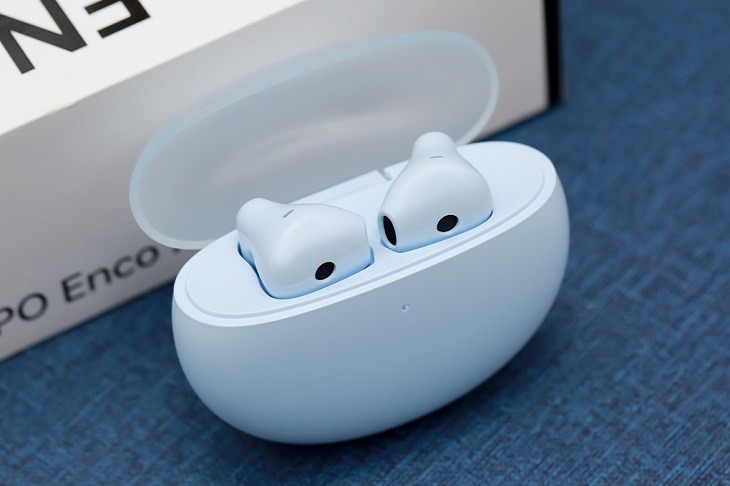 Thị trường tai nghe Bluetooth đang trải qua một sự phát triển đáng kể trong những năm gần đây Thị trường tai nghe Bluetooth đang trải qua một sự phát triển đáng kể trong những năm gần đây